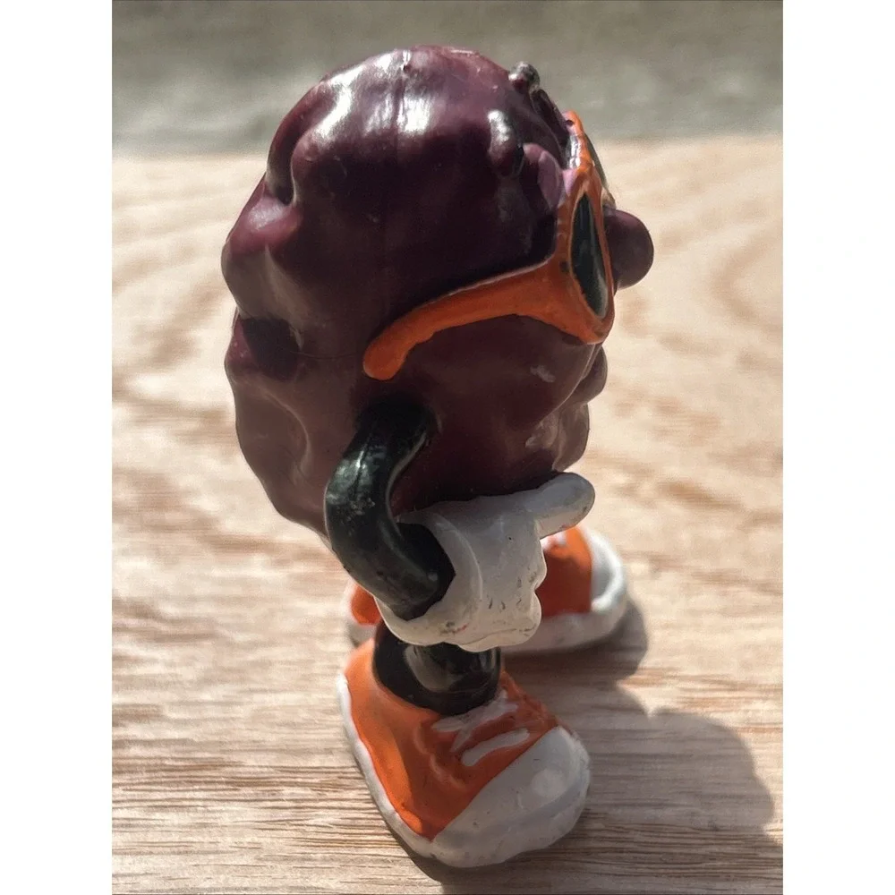 Vintage California Raisins Orange Sunglasses Guy - 1987 Calrab Retro Toy Figure
